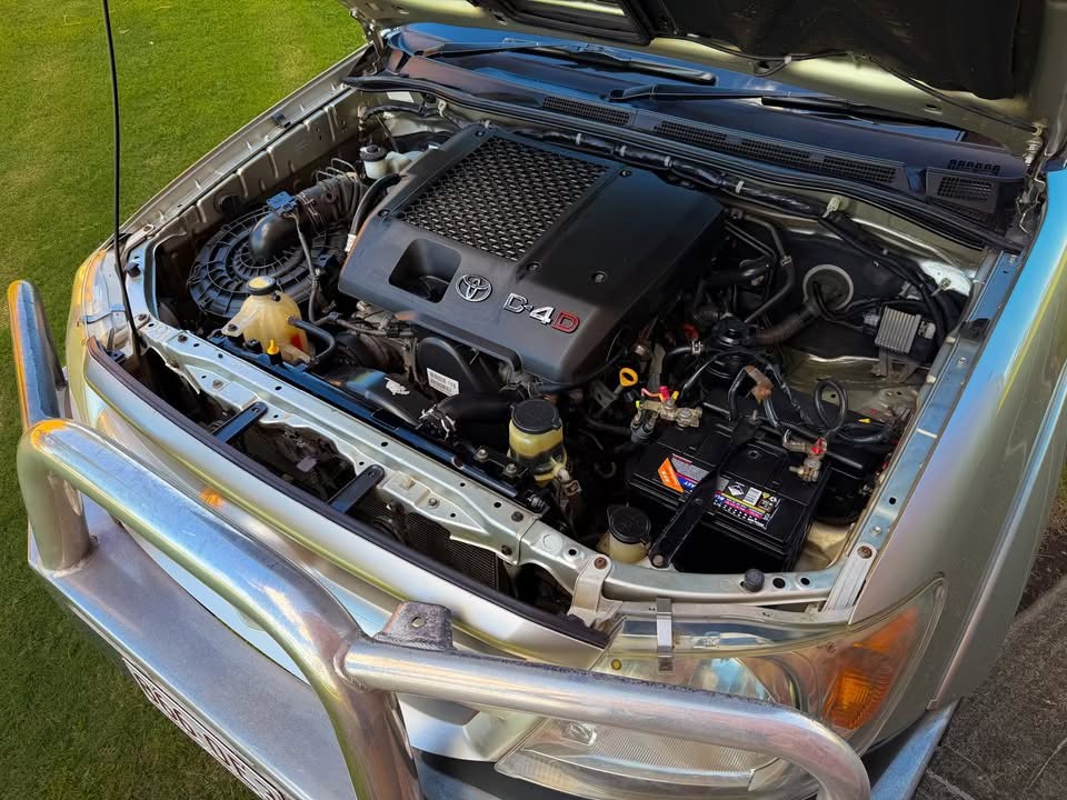 2008 SR5 Hilux - ABN Finance done easy 7.jpg
